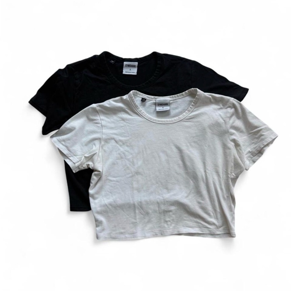 Gymshark Women’s Crop Tee Duo – Black & White